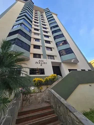 Apartamento Cómodo En Venta En Valles De Camoruco, Residencias Paraíso K - Atmlf