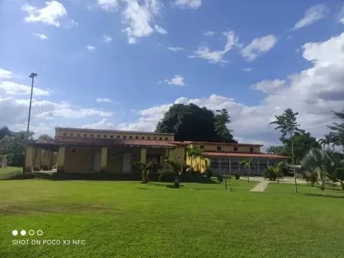 Yosmar Y Fernando Venden Casa Valencia Tocuyito Residencia El Safari Country Club