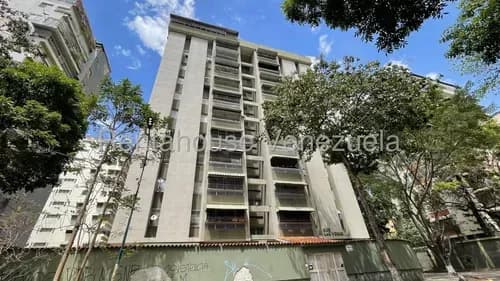 Apartamento En Venta En Montalban Ii. Yg20570.