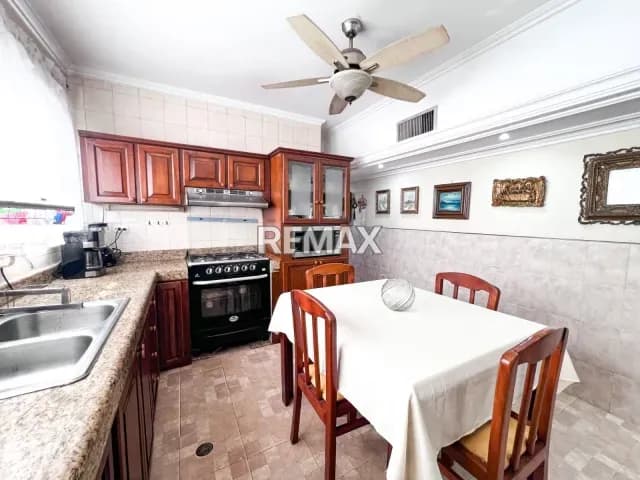 casa en alquiler en la urb. coromoto