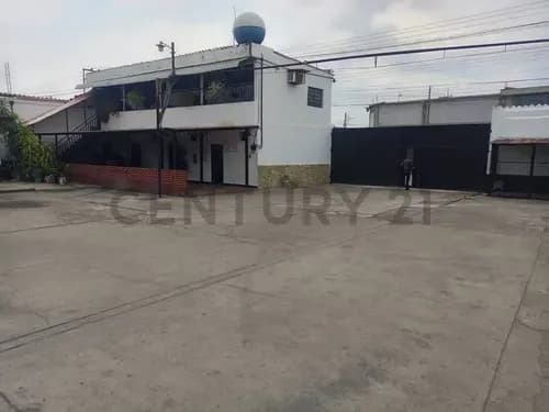 En Venta, Galpón En Sector La Planta Terminal Viejo.