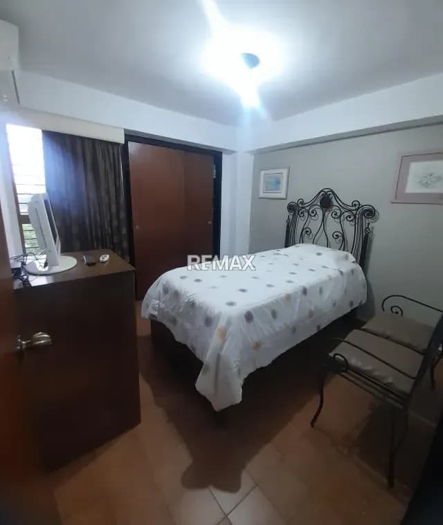 Habitación en Alquiler Resid. Parque Barquisimeto Zona Este