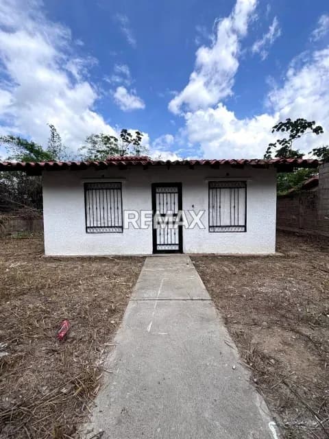 Casa a la venta en Santa Rosa de Jiménez