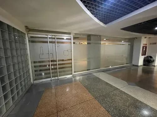 Alquilo Solo Clientes Oficina En El Centro Comercial Otama En La Viña Valencia Edo Carabobo Jrico