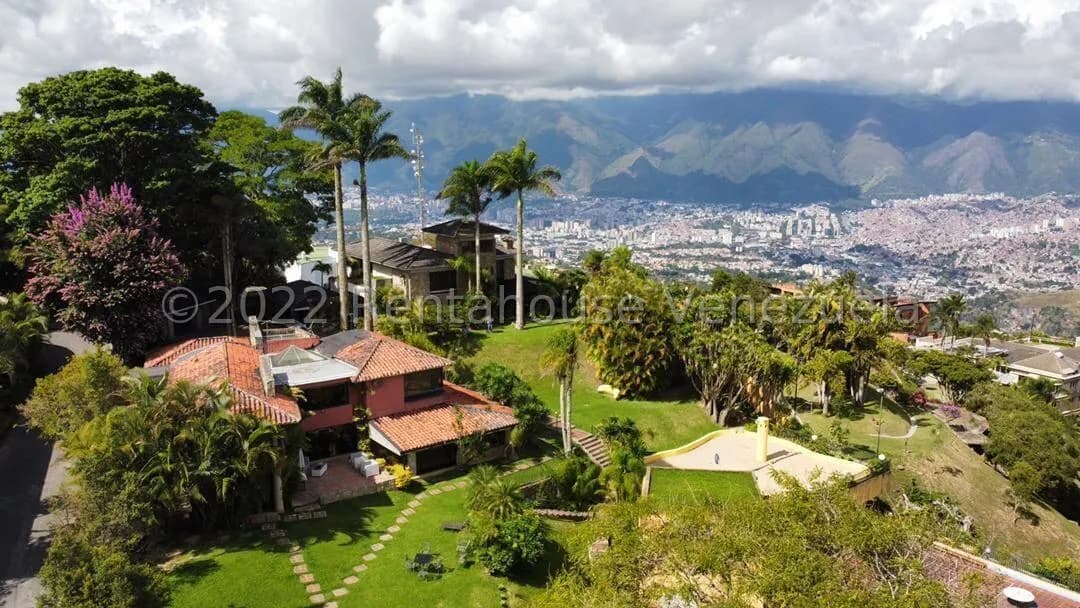 Casa (Multipes Niveles) en Venta en La Lagunita Country Club, Distrito Metropolitano