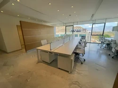 (gb989) Oficina Alquiler Y Venta Planta 100% Urb. La Viña Torre Centro A1