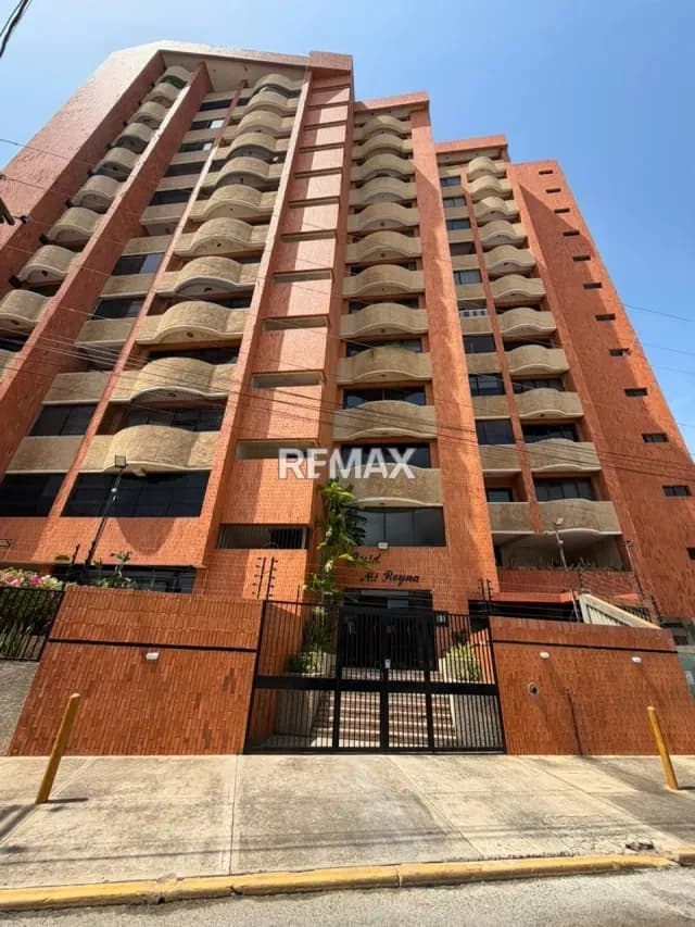 Apartamento en Venta Edif. Mi Reyna Sector Bellas Artes