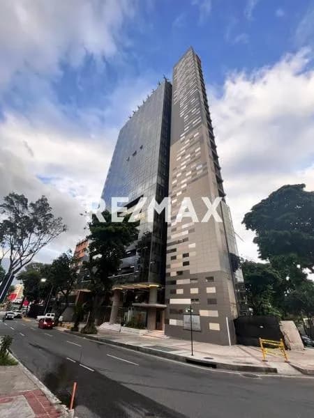 APARTAMENTO EN VENTA - URB. LAS MERCEDES