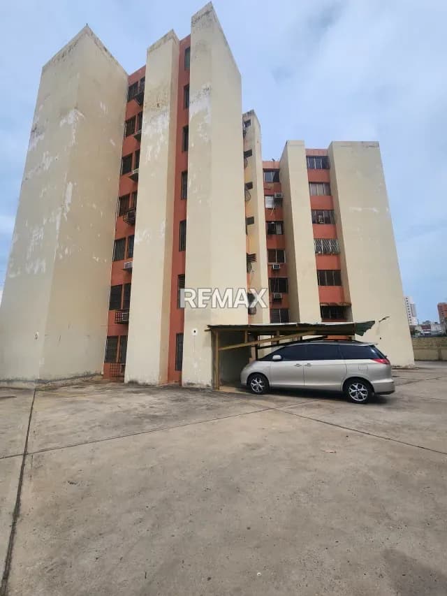 Apartamento en venta Edificio sabadei (tierra negra)
