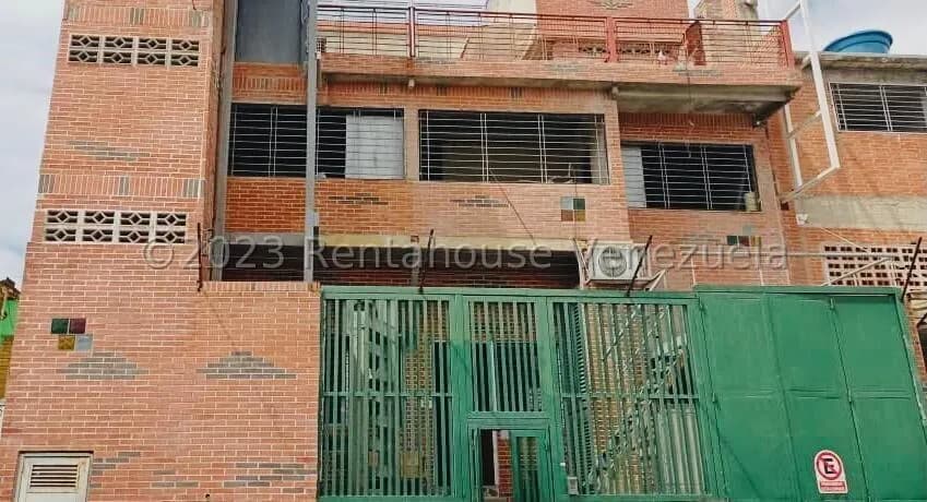 Comercial (Edificio) en Venta en Los Rosales, Distrito Metropolitano