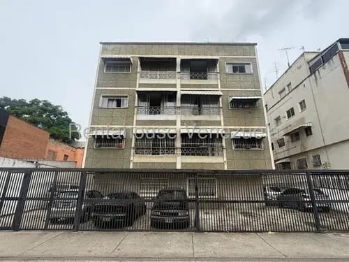 Sm Apartamento En Venta En La Carlota 26-19841 Yf