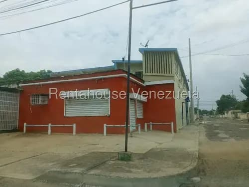 Galpon Y Apartamentos En Venta En San Rafael Mls #26-18043 R.q