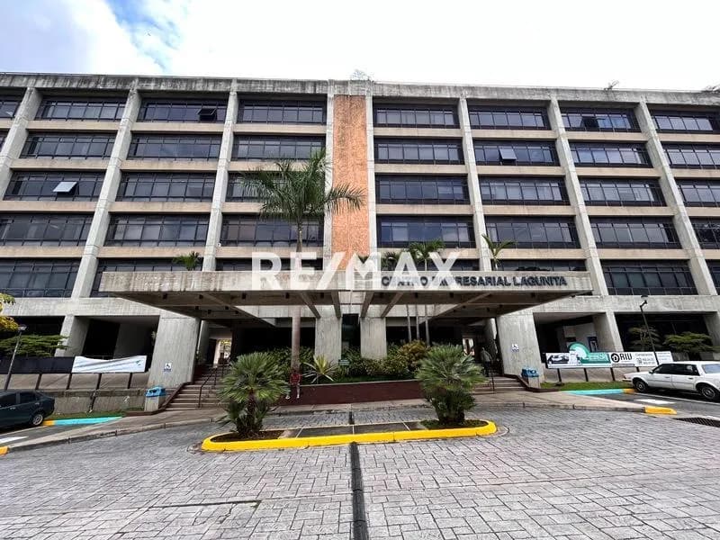 LOCAL COMERCIAL EN VENTA - URB. LA LAGUNITA COUNTRY CLUB