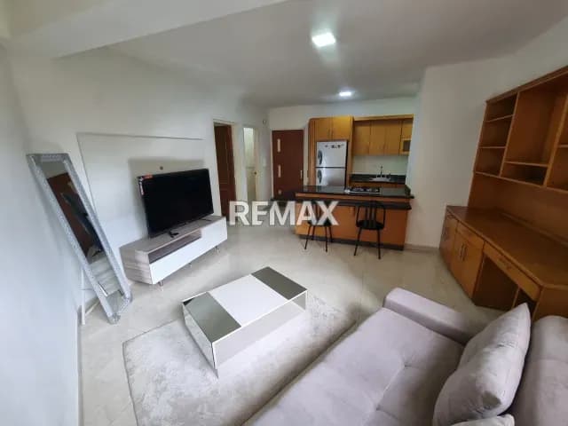 Se alquila Bello Apartamento tipo estudio Trigaleña Alta Res Lugano