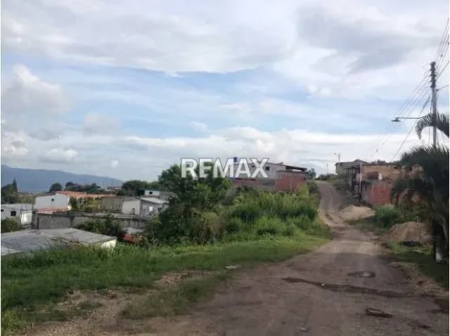 Terreno. Venta. Capácho