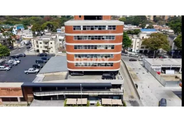 Se Alquila Local Comercial de 450 m2 SANTA MONICA VISTA 360 para Restaurante