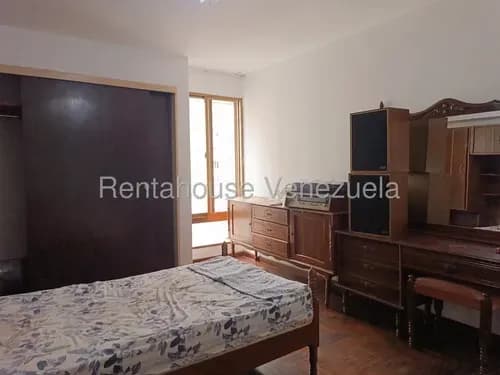 Y.a / Apartamento En Venta Los Teques / Mls #26-18436