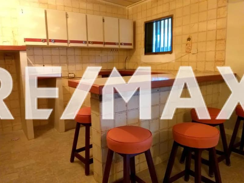 SE VENDE ACOGEDOR APARTAMENTO EN AVENIDA SILVA A POCOS METROS DE FARMATODO.