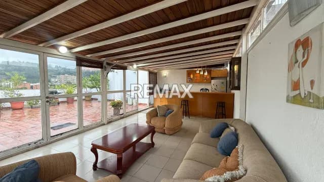 Apartamento PH en venta - Club Cigarral