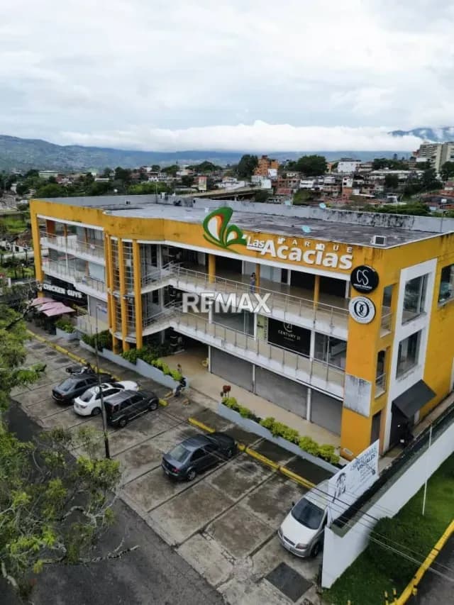 Clínica Odontologica Local Comercial en Parque Las Acacias