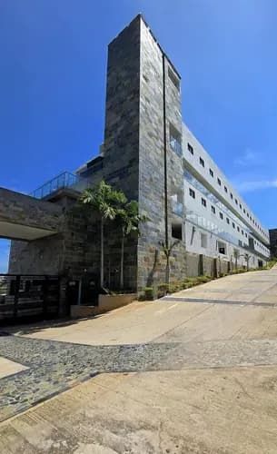 Roca Loft. Venta Moderno Apartamento Duplex Ubicado En Exclusivo Condominio Residencial Muy Cerca De La Playa. Excelente Ubicación Y Oportunidad De Inversión
