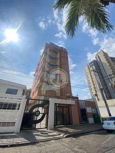 Vende Amplio Apartamento, En Zona Norte De Maracay, Urbanización La Soledad.013jsc