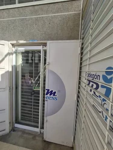Mc Vende Local En Agua Blanca, Valencia - Skg-066