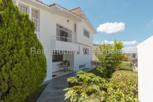 26-13883 Hermosa Quinta, Situada En La Mejor Zona De Casas Del Marques, En Calle Cerrada Con Vigilancia Las 24 Horas