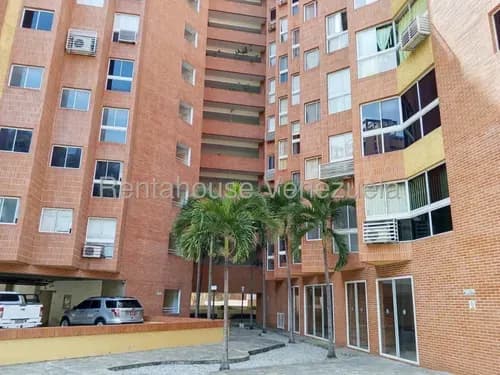 Apartamento En Alquiler, Urb. Santa Monica