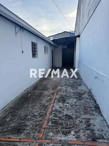 ALQUILER LOCAL COMERCIAL PATIECITOS