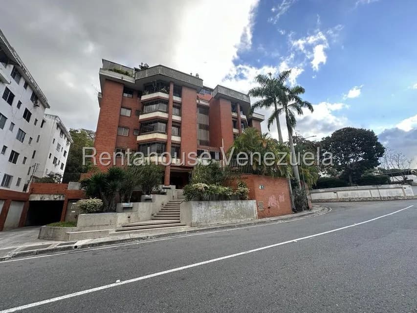 Apartamento (Penthouse) en Venta en Cumbres de Curumo, Distrito Metropolitano