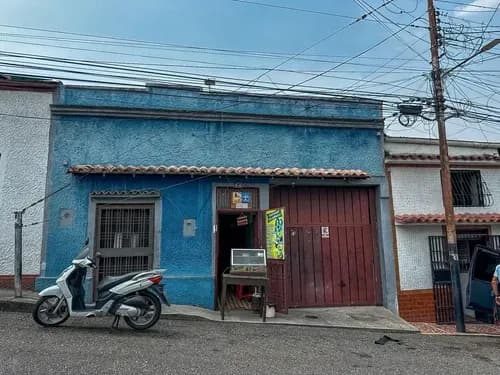 Casa Con Local Comercial En Venta Calle 16 (entre Carreras 16 Y 17)