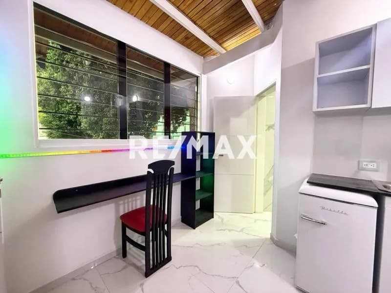 APARTAMENTO MONOAMBIENTE EN ALQUILER UBICADO EN EL PARAISO