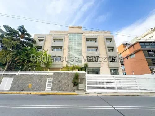 Edificio En Venta En Los Palos Grandes Remodelado Angela Tochon Caracas