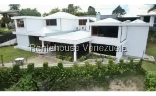 #26-13216 Espectacular Casa-quinta En Las Marias
