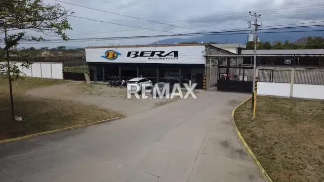 Galpon Industrial en venta a orilla de Autopista Cimarron Andresote Chivacoa Yaracuy