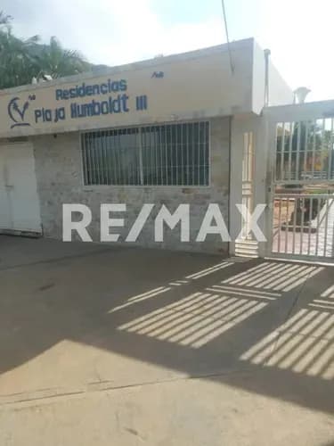 Apartamento En Urbanizacion La Llanada.