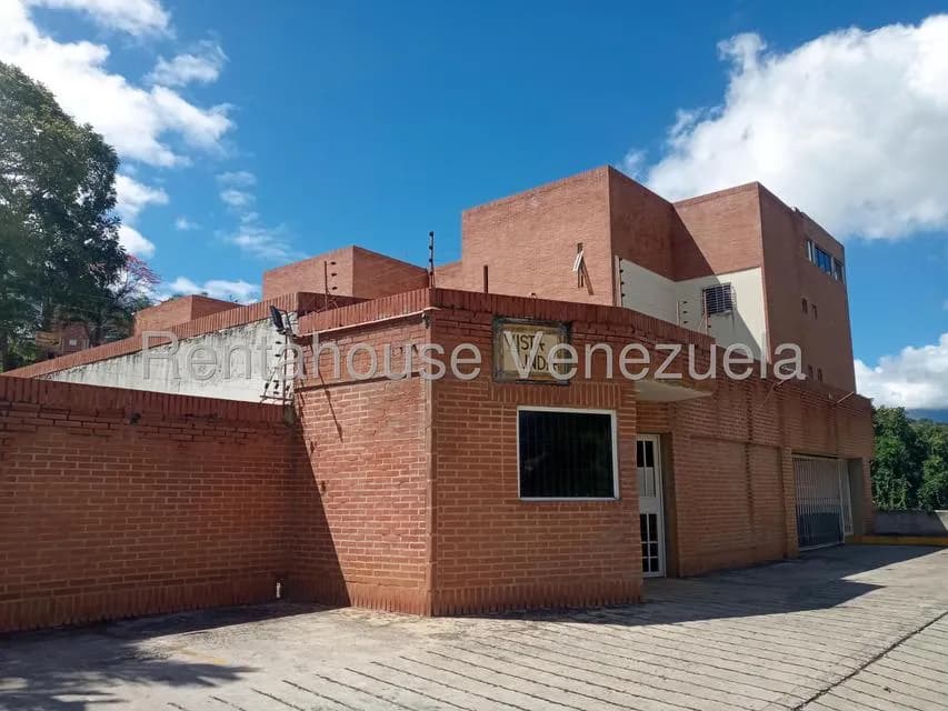 Apartamento (Duplex) en Venta en Parque Caiza, Distrito Metropolitano