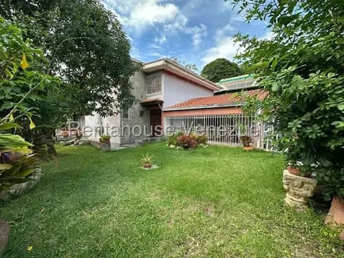 Imponente Quinta De Lujo En Venta En Caurimare: Tu Oasis De Confort, Naturaleza Y Exclusividad 26-10143