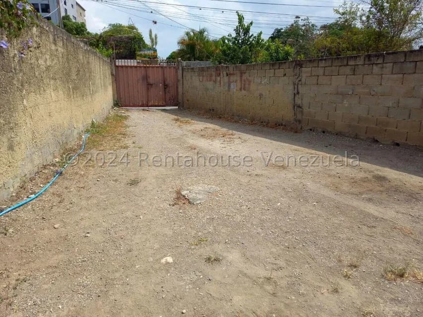 Terreno (Comercial) en Venta en Nueva Segovia, Lara