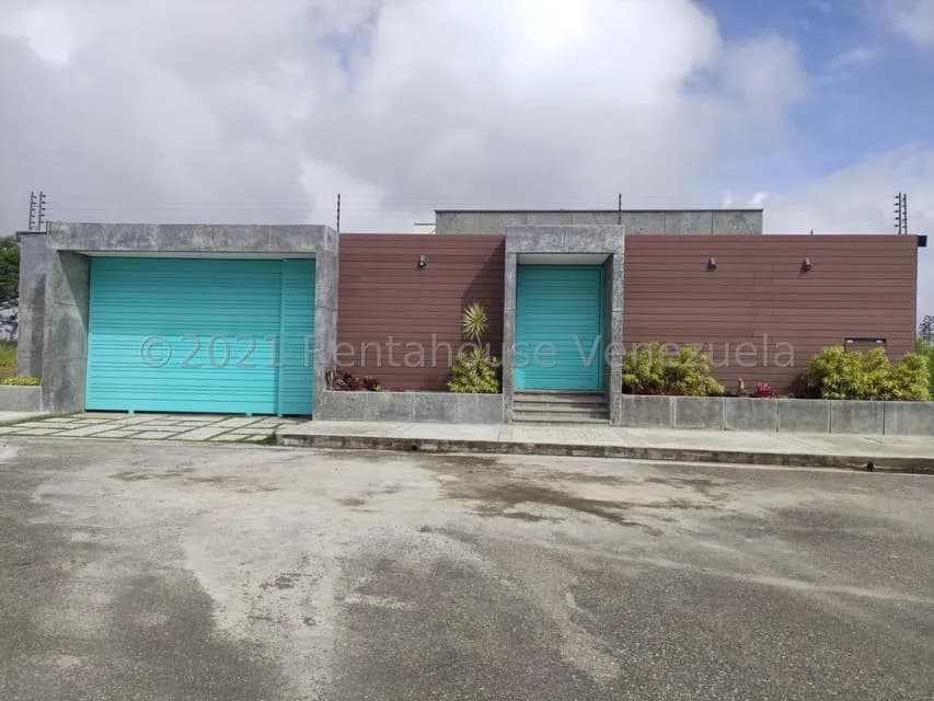 Casa (Duplex) en Venta en Loma Linda, Distrito Metropolitano