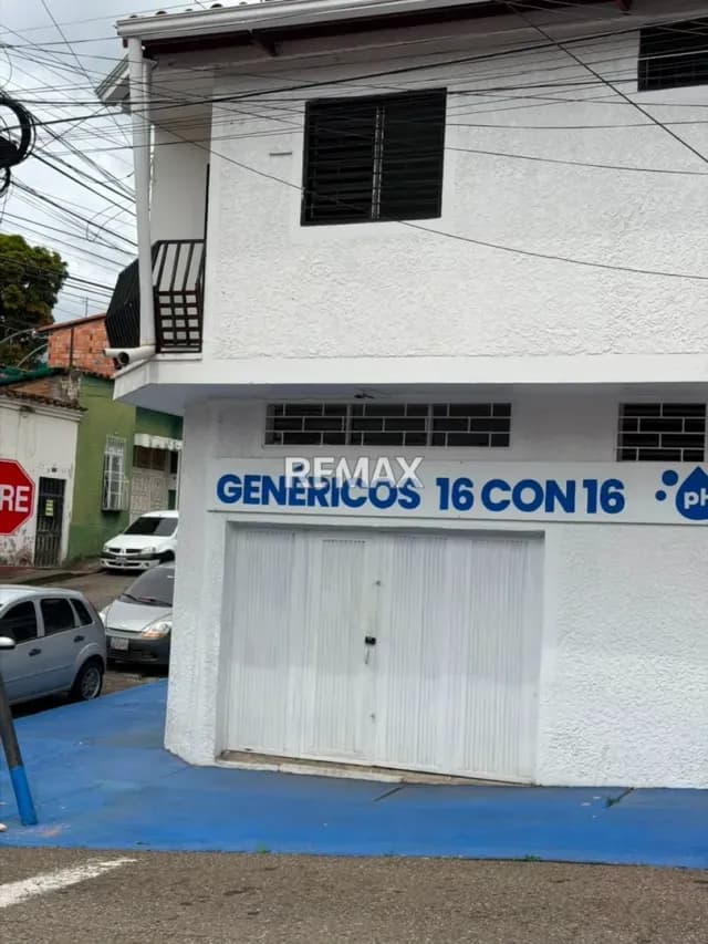 ALQUILER DE LOCAL COMERCIAL EN LA CALLE 16 CON CARRERA 16