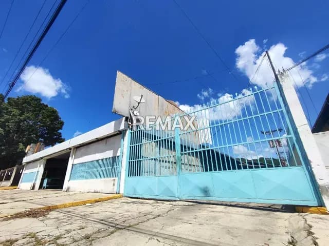 Venta de Galpon industrial Alvarenga