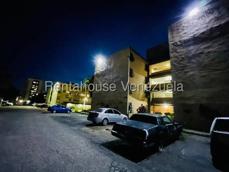 Apartamento (1 Nivel) en Venta en Conjunto Residencial Turmero, Aragua