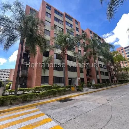 Cv Apartamento En Alquiler En Los Naranjos Humboldt Yf 26-11801