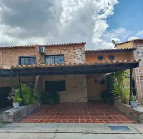 Town House En Venta En San Diego. St