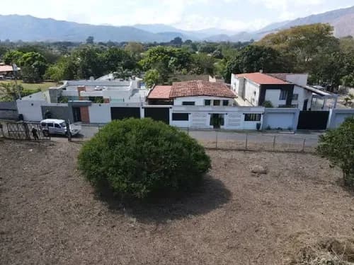 Terreno En Venta En San Diego Las Morochas. Bf