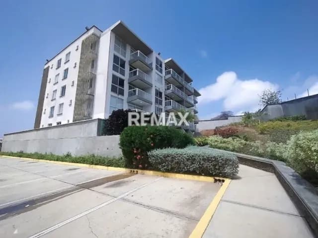 Exclusivo Apartamento en Alquiler – Conjunto Residencial Las Trinitarias II, Pampatar