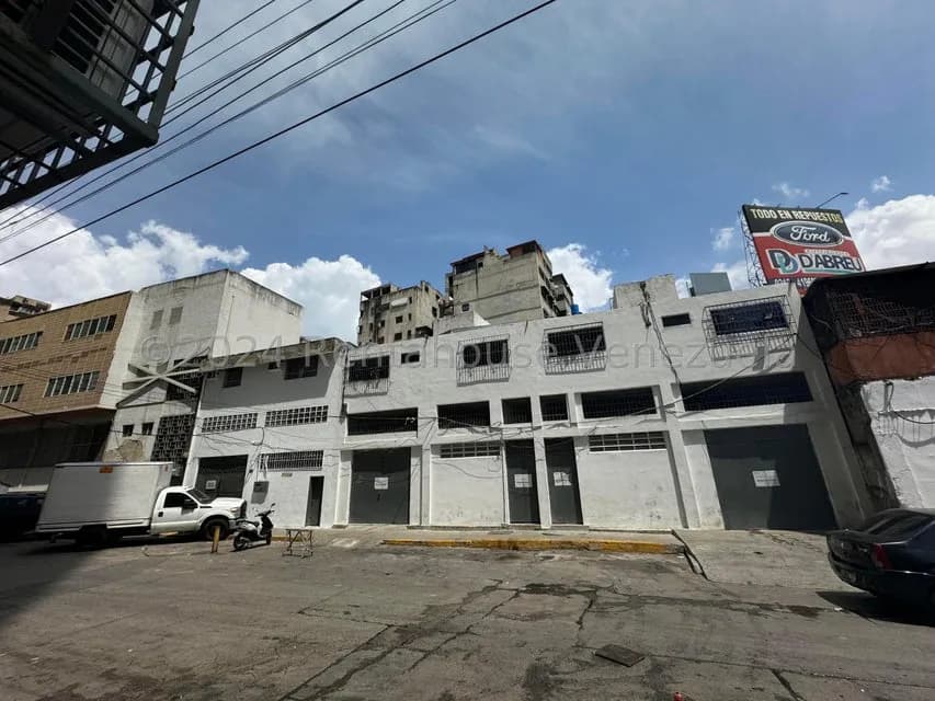 Comercial (Galpon - Deposito) en Venta en San Juan, Distrito Metropolitano