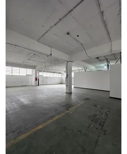 Piso Industrial En Alquiler 366 M2- Urb Lebrun